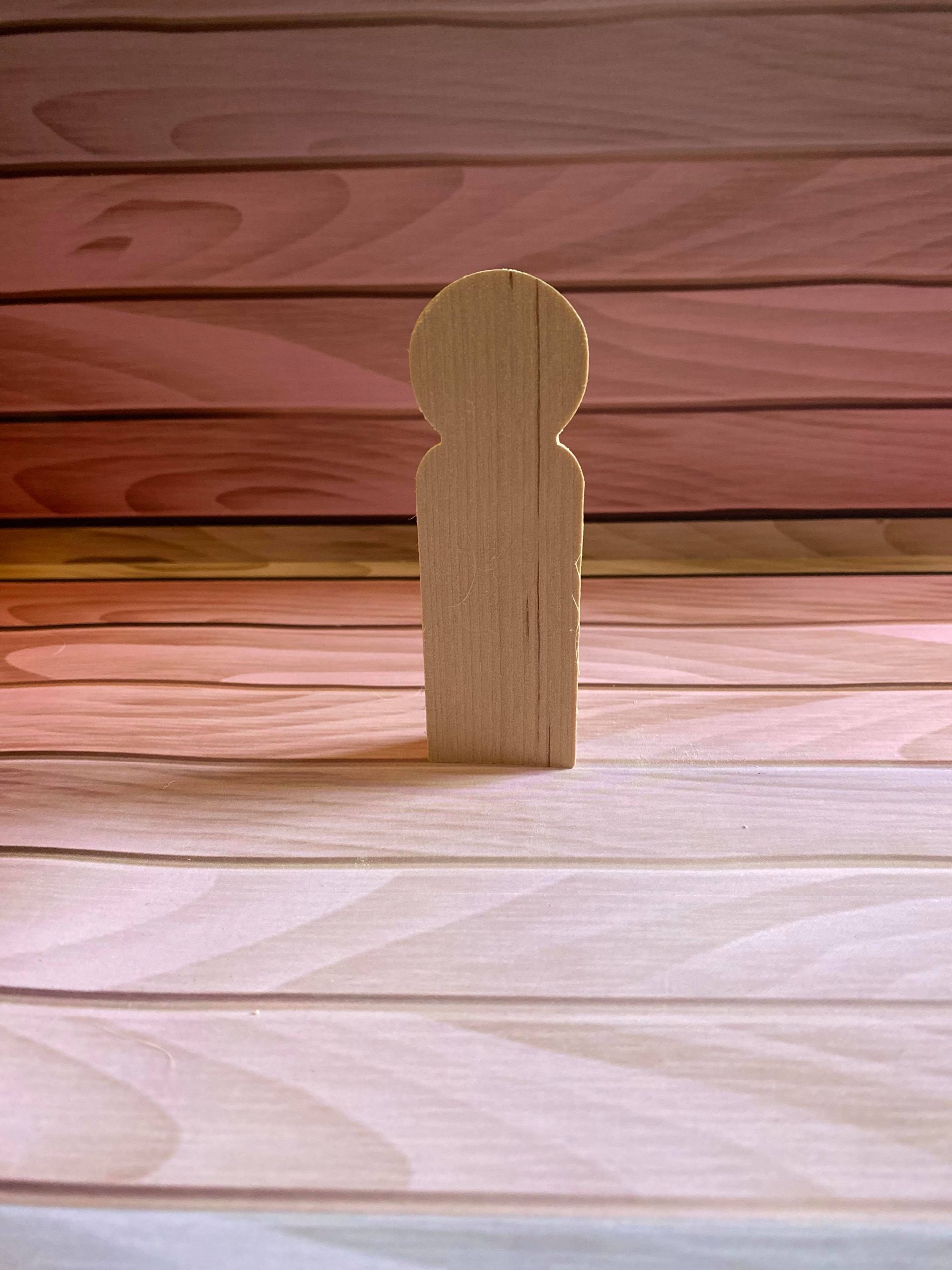 Wooden Peg Figures 12 - 9cm - Image 3